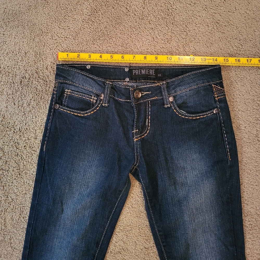 Beautiful Rue 21 Premier Slimboot Jeans With Gold Design, Size 0R. - Picture 4 of 7